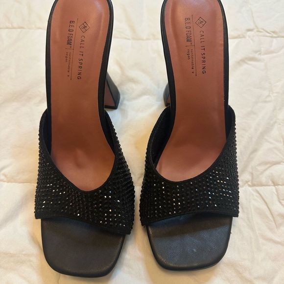 Call it Spring Catalinaa Women's heeled mules with black rhinestone size 7.5 - Picture 4 of 6